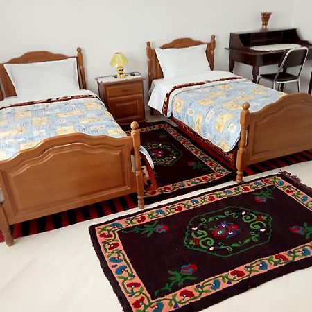 Chez Mme Jaouida Bed & Breakfast Kairouan Eksteriør bilde